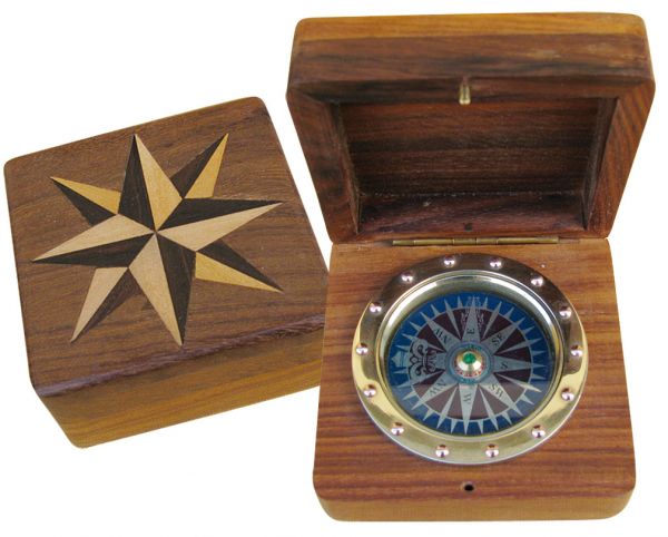 Bild 1 von Kompass in Holzbox mit Intarsie Windrose Kompassrose